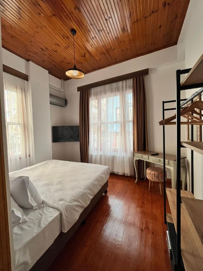 Dimora Kadikoey Hotel Истанбул Екстериор снимка