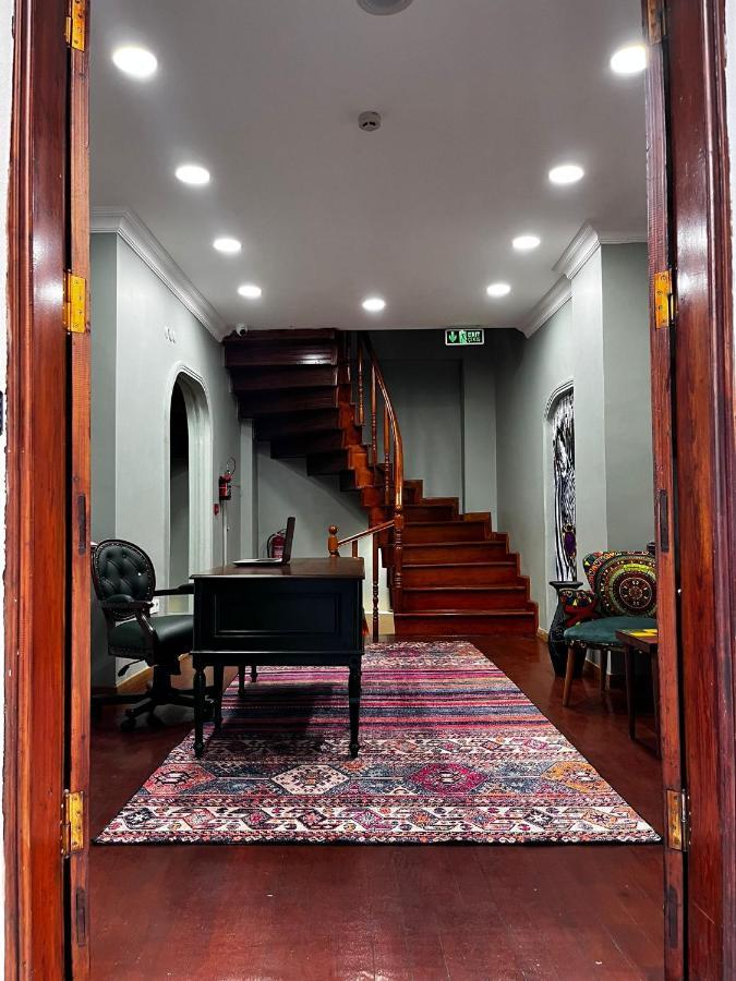 Dimora Kadikoey Hotel Истанбул Екстериор снимка