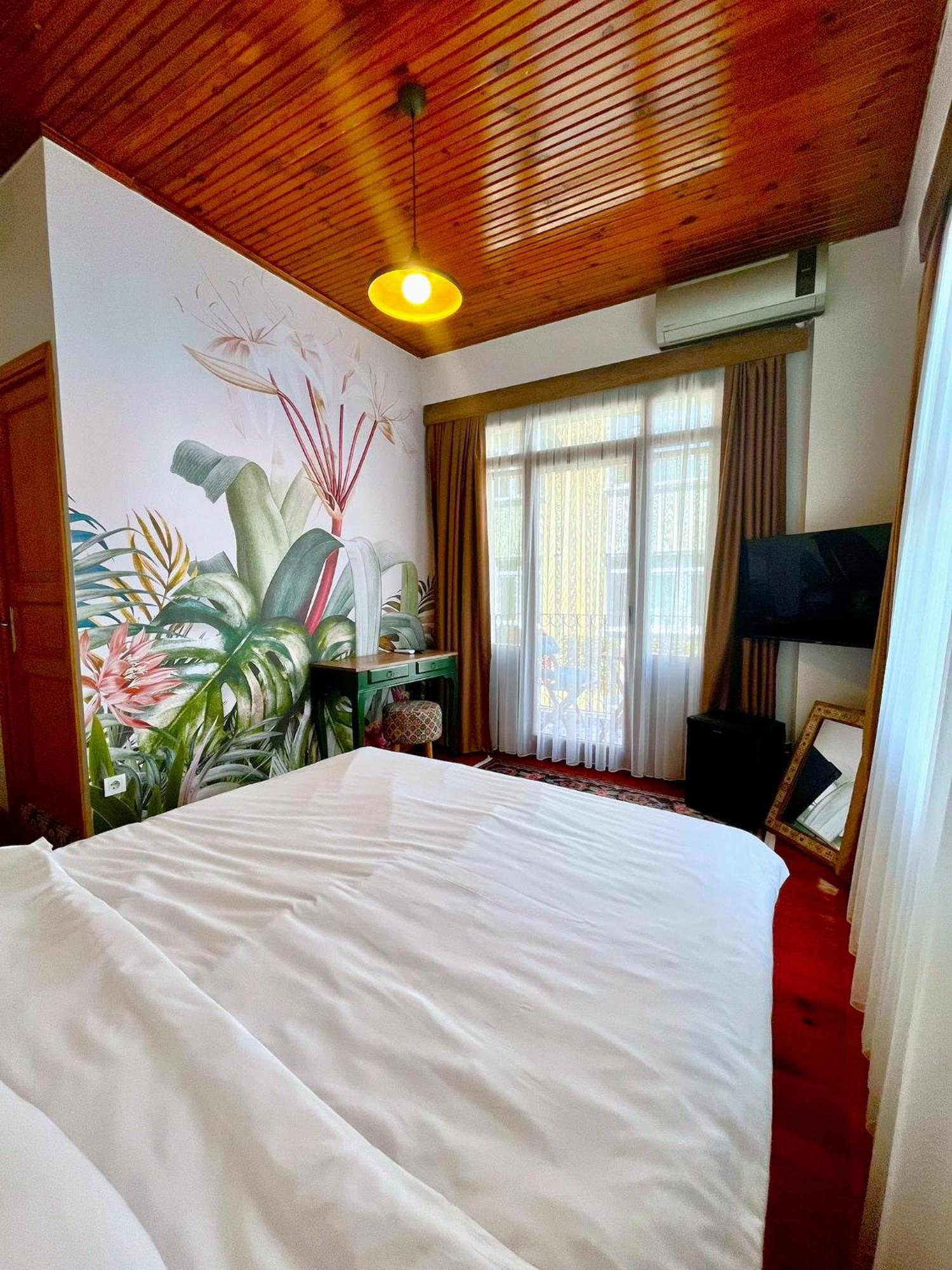 Dimora Kadikoey Hotel Истанбул Екстериор снимка